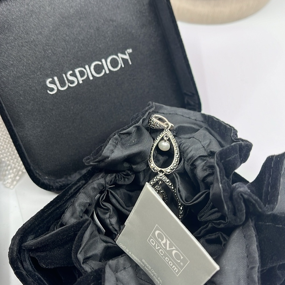 Vintage Suspicion Marcasite & Pearl Pendant 🌟 Sterling Elegance - Picture 4 of 14